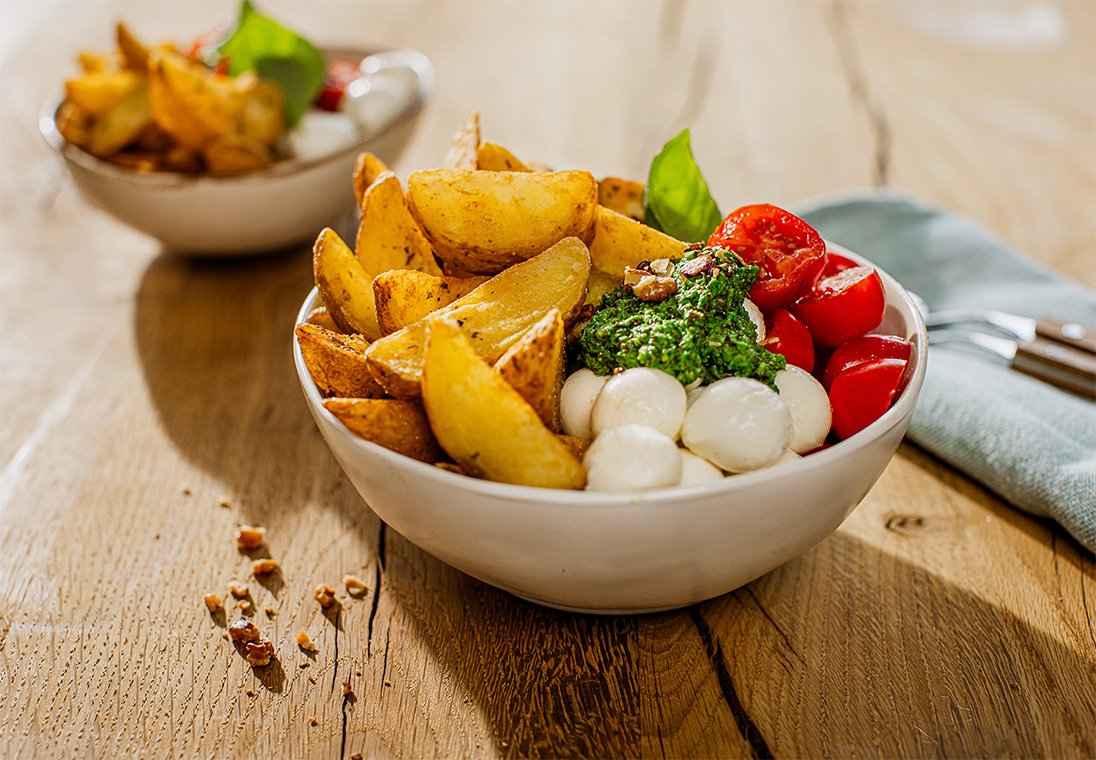 McCain wedges with tomato and mozzarella